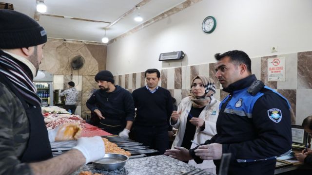 Haliliye’de hijyen kurallarına uymayan işletmeler mühürlendi