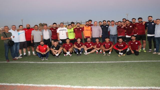 BAŞKAN EKİNCİ, VİRANŞEHİR BELEDİYESPOR’A MORAL VERDİ 