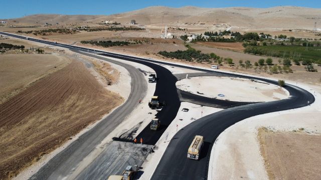 BÜYÜKŞEHİR’DEN ŞANLIURFA’NIN TRAFİK SORUNUNA KALICI ÇÖZÜMLER