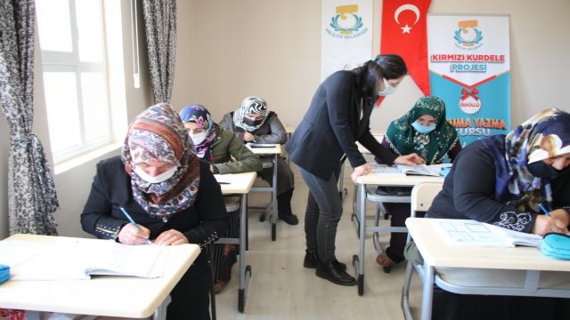 HALİLİYE’DE OKUMA YAZMA KURS KAYITLARI BAŞLADI