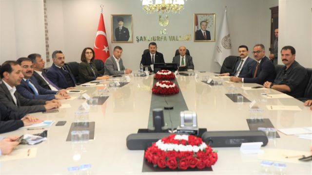 ŞANLIURFA VALİLİĞİNDE DSİ GENEL MÜDÜRLÜĞÜ DEĞERLENDİRME TOPLANTISI GERÇEKLEŞTİRİLDİ