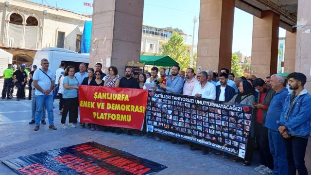 ANKARA'DAKİ SALDIRIDA ÖLENLER URFA'DA ANILDI!