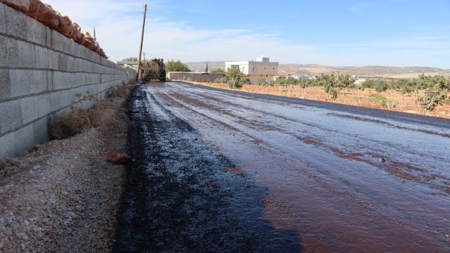 BÜYÜKŞEHİR’DEN HALFETİ KIRSALINDA YOL ÇALIŞMASI