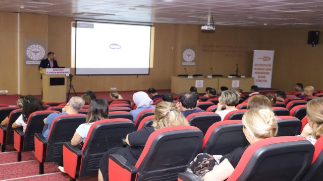 ŞANLIURFA’DA BEBEK ÖLÜMLERİNİ ÖNLEMEYE YÖNELİK TOPLANTI GERÇEKLEŞTİ