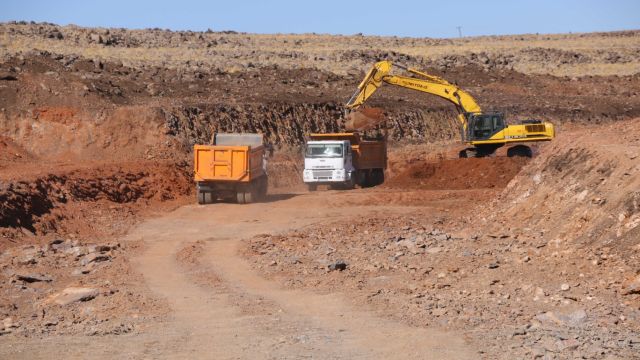 SİVEREK OSB YOLUNDA ÇALIŞMALAR HIZLANDIRILDI