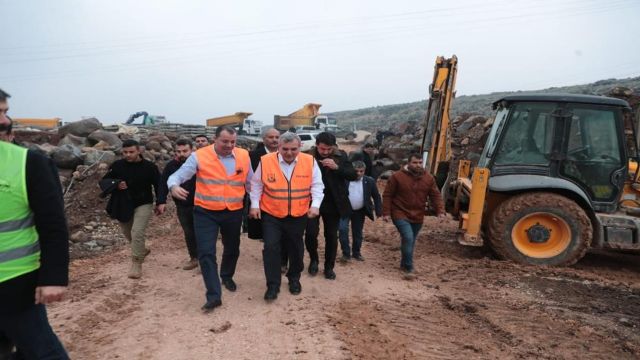 BAŞKAN BEYAZGÜL, “VİRANŞEHİR’İ HER AÇIDAN KALKINDIRMAYA DEVAM EDECEĞİZ”