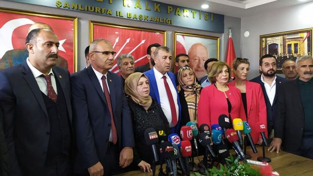 CHP ŞANLIURFA’DA DEVİR TESLİM TARTIŞMASI BİTMİYOR! BUDAK’TAN AÇIKLAMA GELDİ!