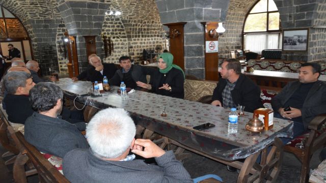 BAŞKAN ÇAKMAK MERKEZ MAHALLE MUHTARLARIYLA BİRARAYA GELDİ