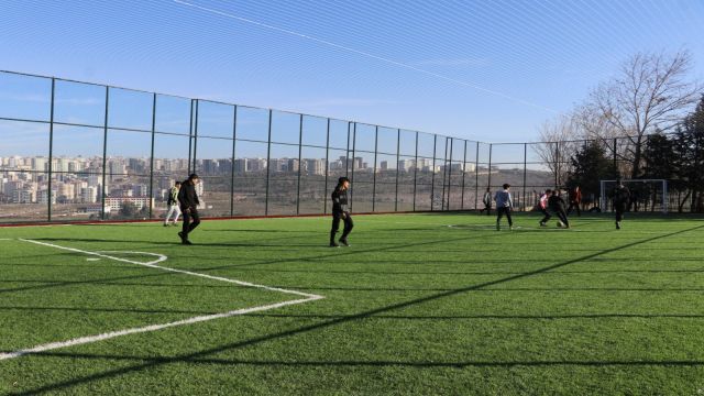 ESENTEPE'DE GENÇLER SEMT SAHASINA KAVUŞTU