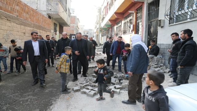 EYYÜBİYE’DE DOĞALGAZ ULAŞTIRILAN SOKAKLAR ONARILIYOR