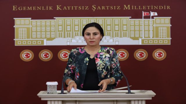 SÜRÜCÜ, KANALİZASYON SULARI İÇME SULARINA KARIŞMAKTA!