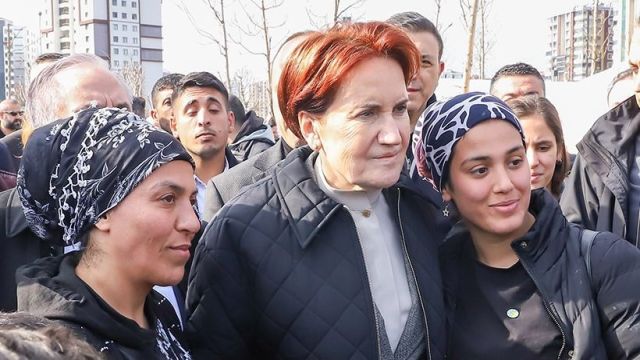 AKŞENER: YABANCILARA KONUT SATIŞI DURDURULMALI