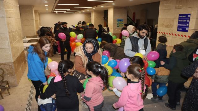 ‘ÇOCUKLAR GÜLSÜN DÜNYA GÜLSÜN’ PROJESİ