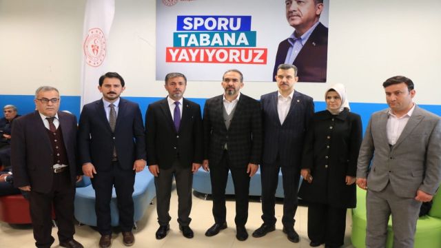 AK Parti Şanlıurfa’da e-temayül yoklaması başladı