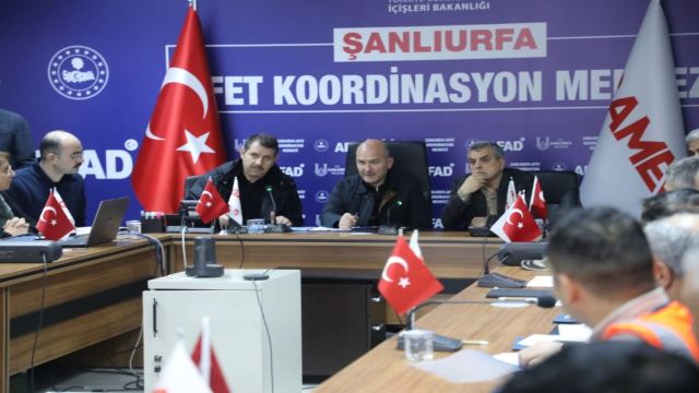 İçişleri Bakanı Soylu, sel felaketinin yaşandığı Urfa’da