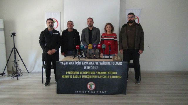 Pandemide ve depremlerde ölen sağlık çalışanları Urfa’da anıldı