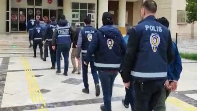 Urfa’da eş zamanlı ‘ahlak’ operasyonu!