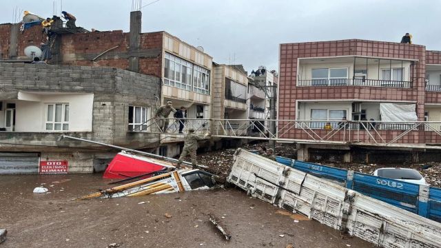 Urfa’da sel felaketi Can kaybı 10’a yükseldi