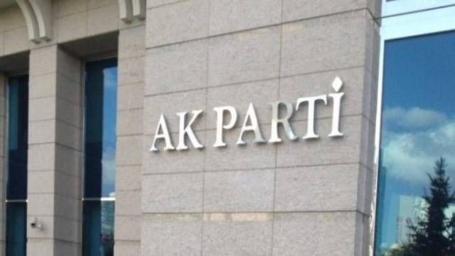 AK Parti'de 4 il başkanlığına atama