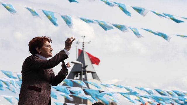 Akşener: Suriyeliler 2 yıl içinde derhal gönderilecekler