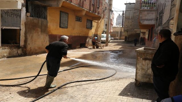 Eyyübiye’de selden etkilenen evler onarılıyor