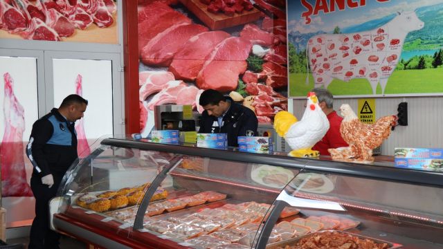 Haliliye’de iftar ve sahur vaktinde denetimler sürüyor