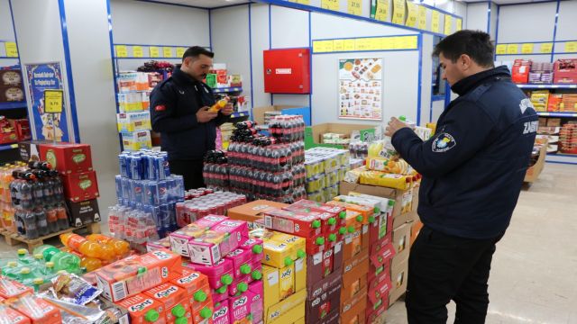 Haliliye’de zabıtadan sahur vakti denetim