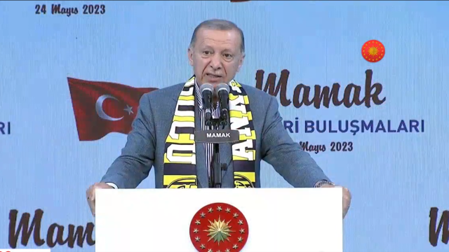 Cumhurbaşkanı Erdoğan: 500 bin civarında mülteciyi briket evlere göndermeye başladık