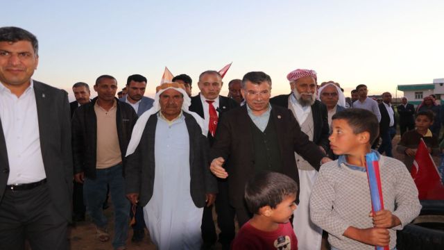 Mehmet Ali Cevheri, seçim çalışmalarını Eyyübiye ve Harran'da sürdürdü