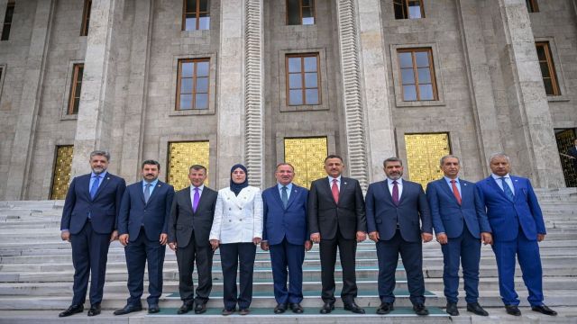 Şanlıurfa vekillerinin meclis mesaisi başladı