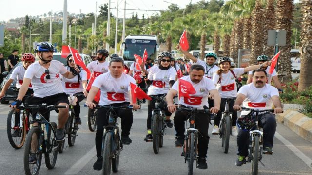 Urfa'da bisiklet tutkunlarından görsel şölen