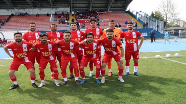 Viranşehir Belediyespor emin adımlarla üst lig yolunda