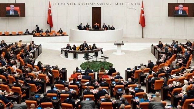 AK Parti’nin Urfa vekilleri Meclis’te hangi komisyonda?