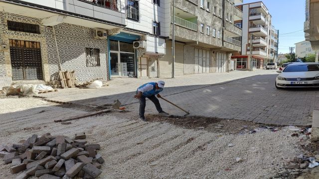 EYYÜBİYE HALKI HİZMETLERİ TAKDİR EDİYOR