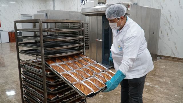 HALİLİYE'DE GLUTENSİZ EKMEK ÜRETİMİ SÜRÜYOR