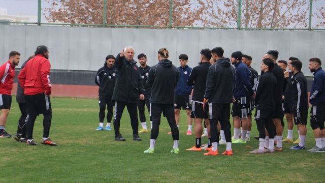 KARAKÖPRÜ BELEDİYESPOR DEVRE ARASI KAMPIN İKİNCİ ETABINA BAŞLADI